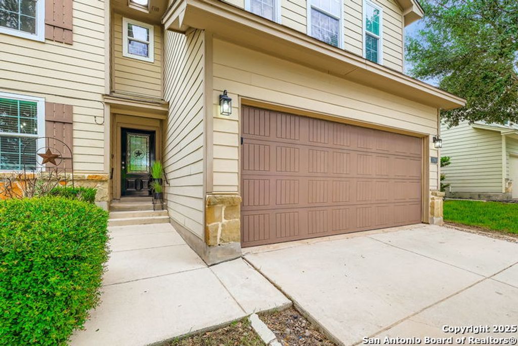 Photo of 11306 Camp Creek Trail, San Antonio, TX 78245 (MLS # 1925837)