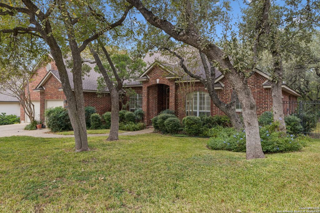 Photo of 25 ryans point, San Antonio, TX 78248 (MLS # 1924784)