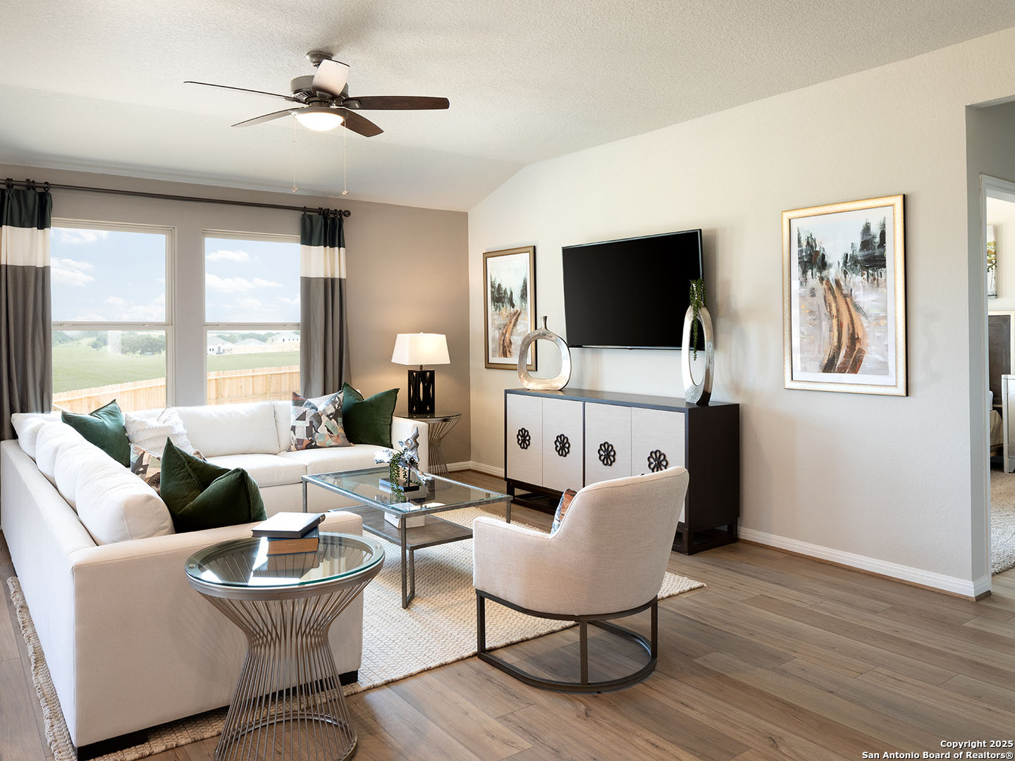 130 Dakota Ridge