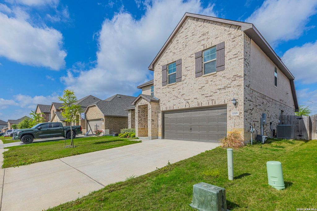 Photo of 1519 Argon, San Antonio, TX 78245 (MLS # 1956016)