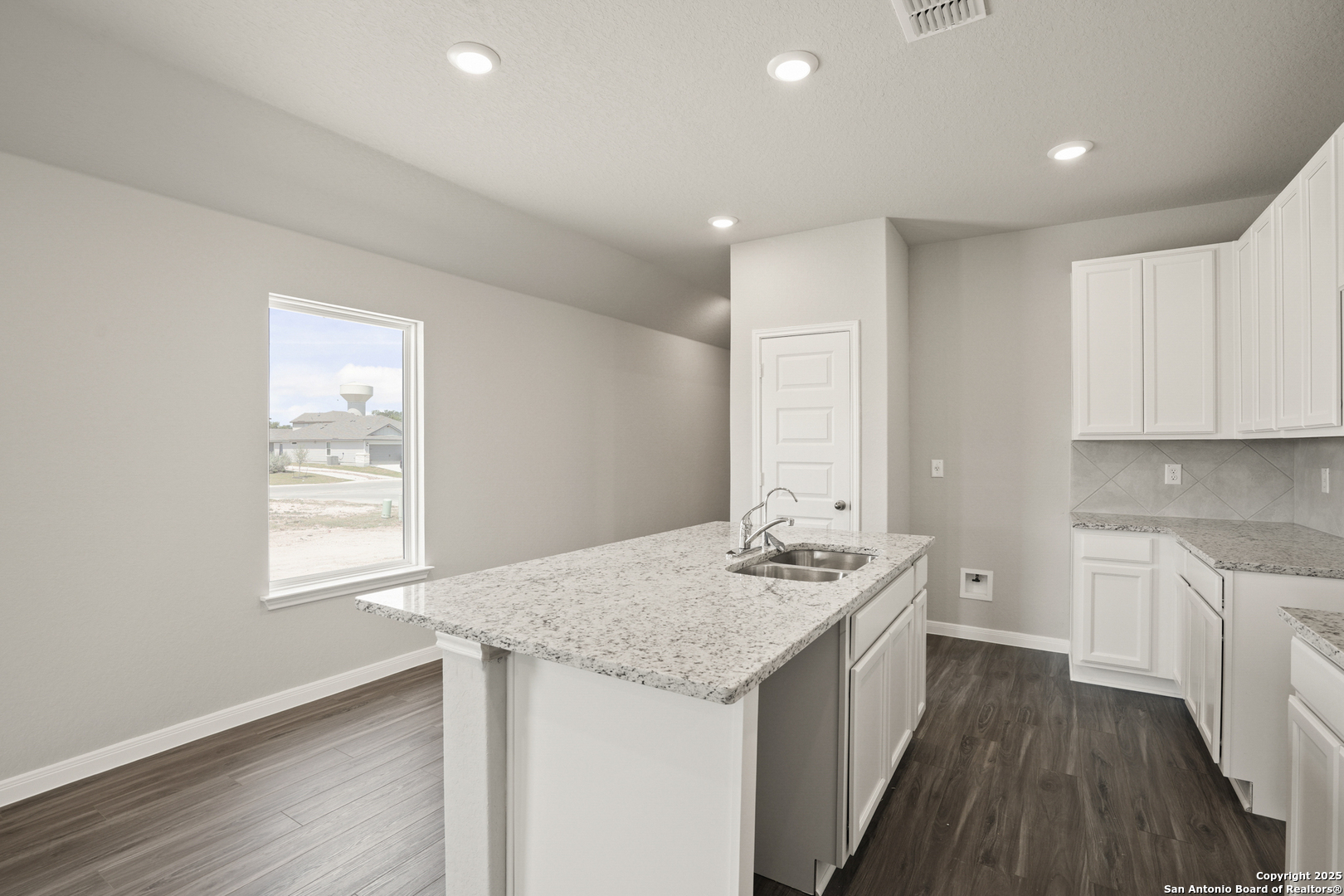 13612 Helton Pass
