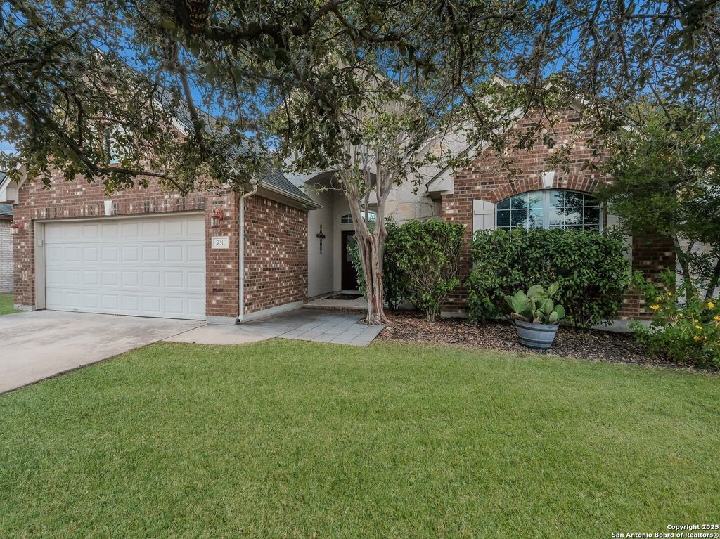 Photo of 9311 Hazelton Ln, San Antonio, TX 78251 (MLS # 1916501)