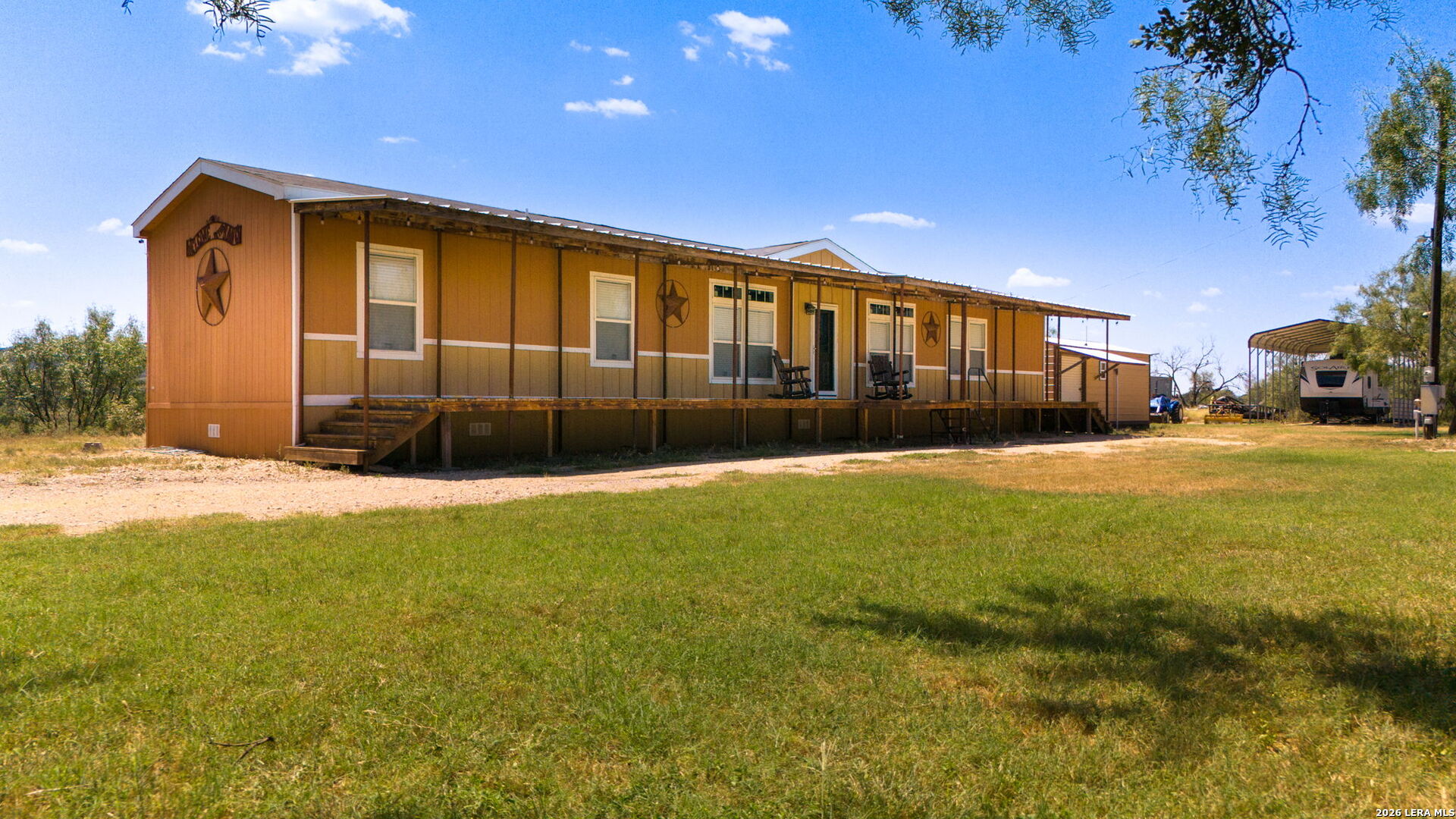 999 W Ranch Road 1674