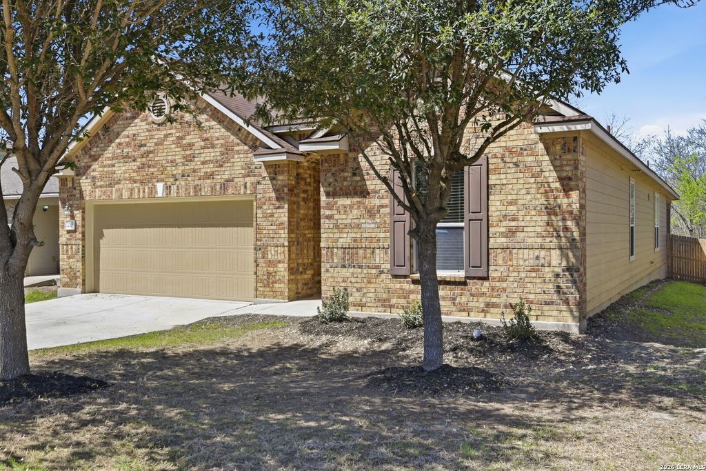 Photo of 7219 GERANIUM PATH, San Antonio, TX 78218 (MLS # 1941449)