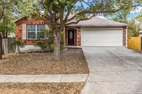 4019 Flowing Path San Antonio TX 78247