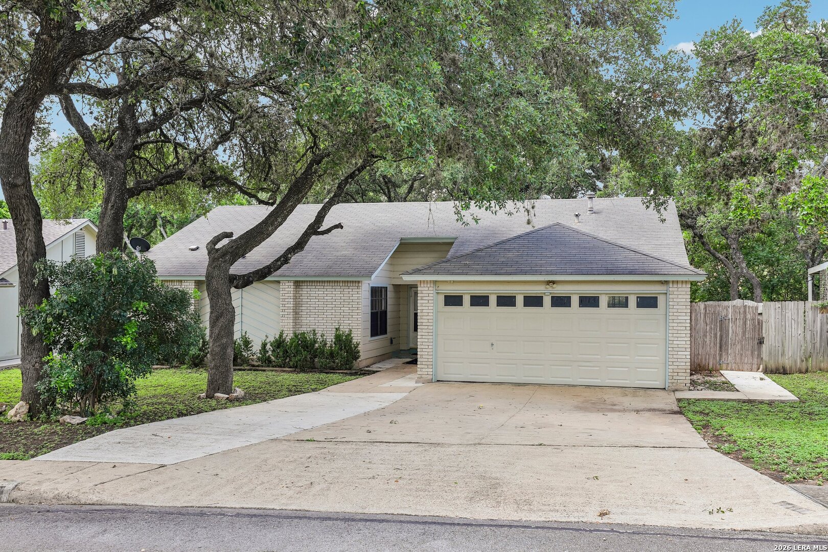 Photo 1 of 27 — 7111 Bart Hollow Dr, San Antonio, TX 78250