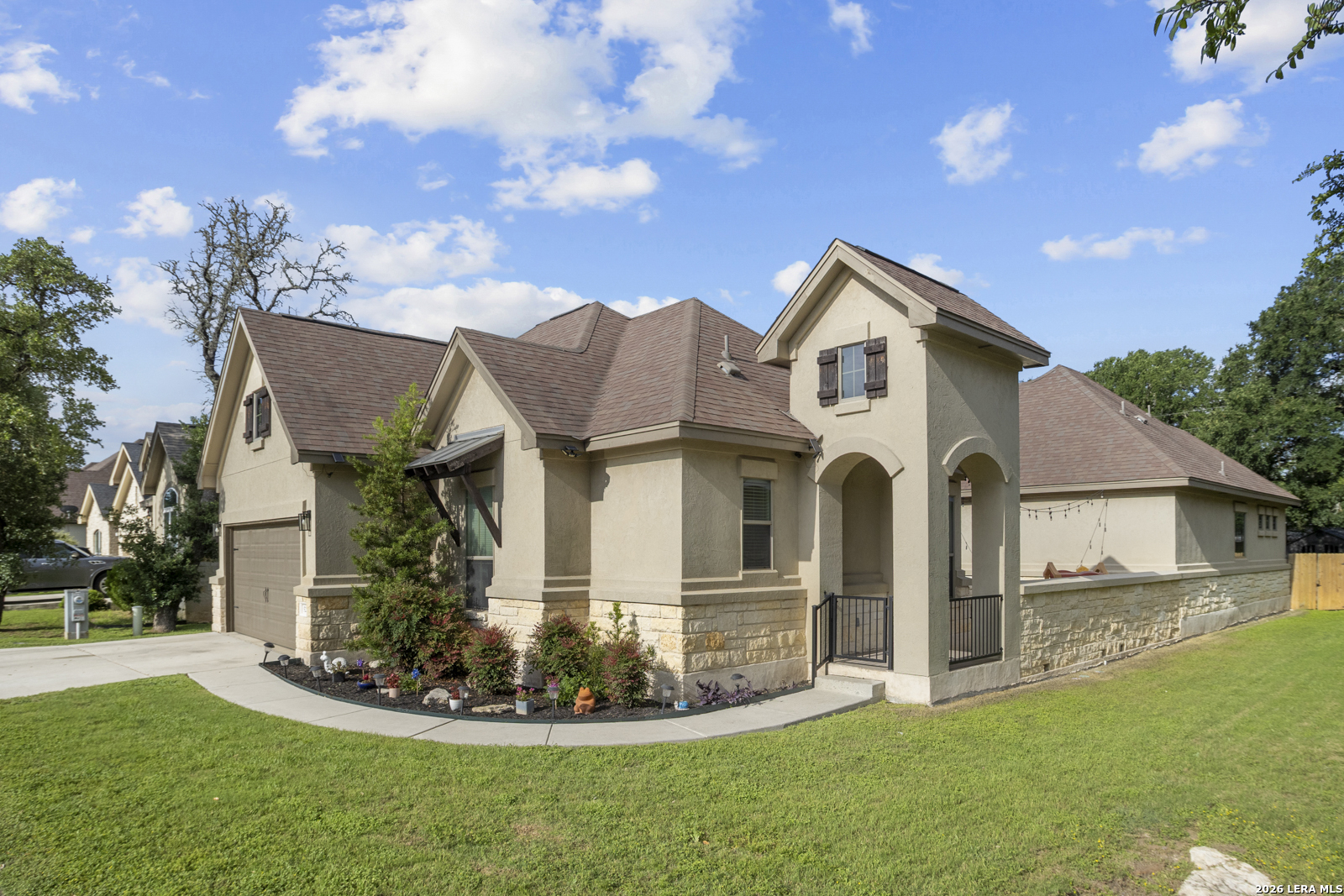 522 Carriage House