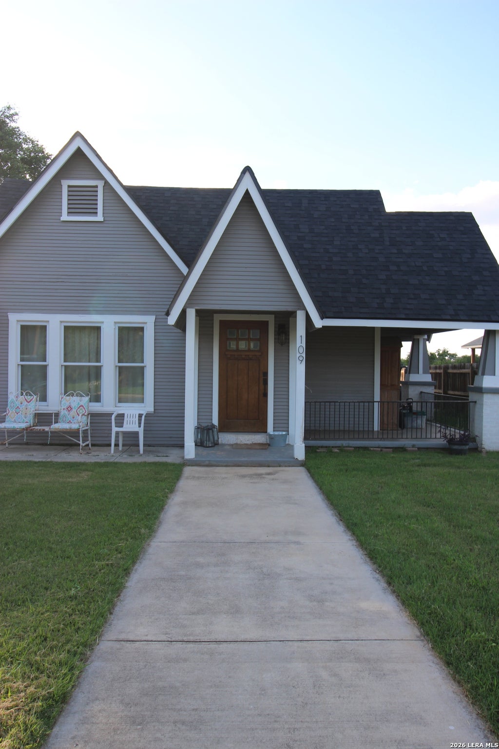 Photo of 109 E MAYER ST, Stockdale, TX 78160 (MLS # 1971130)
