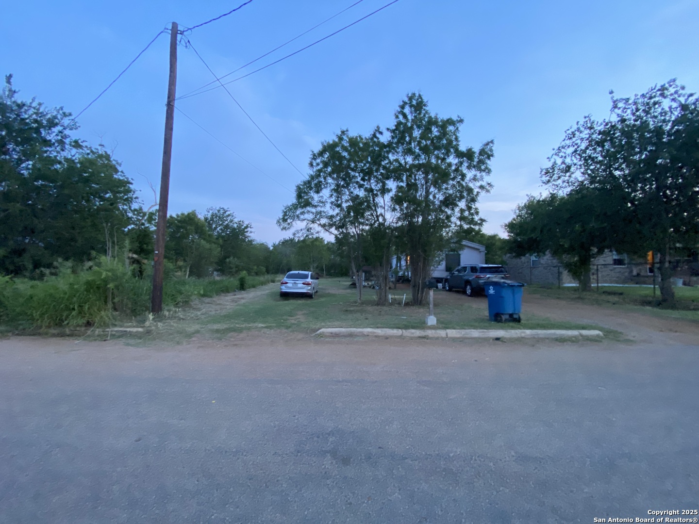 415 Kinsel