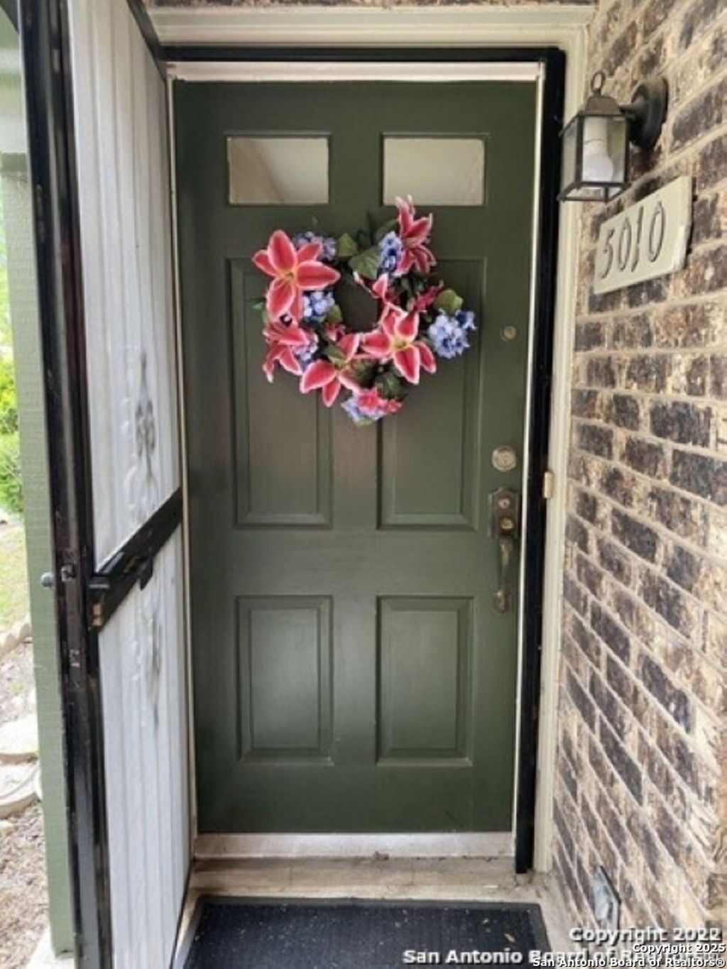 Photo of 5010 ARBOR RIDGE DR, San Antonio, TX 78228 (MLS # 1883389)
