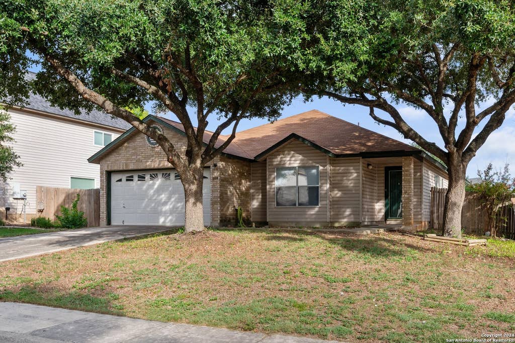 Photo of 1004 Boxer Pass Drive, Schertz, TX 78154 (MLS # 2003761)