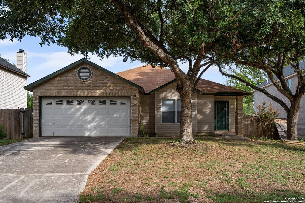 Photo of 1004 Boxer Pass Drive, Schertz, TX 78154 (MLS # 2003761)