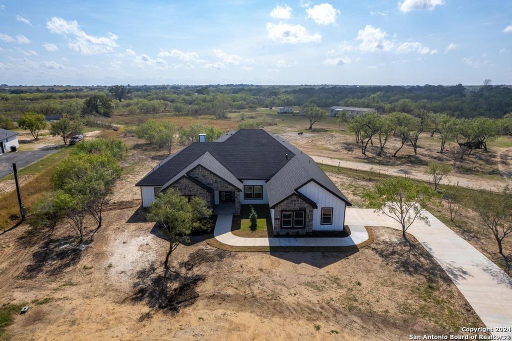 Photo of 116 hidden ranch, Floresville, TX 78114 (MLS # 1913193)