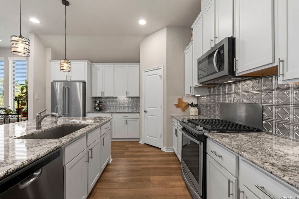 Photo of 101 Amarosa, Boerne, TX 78006 (MLS # 1944197)