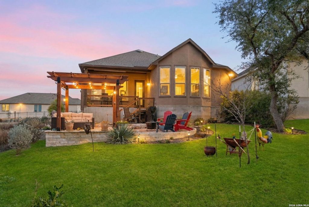 Photo of 101 Amarosa, Boerne, TX 78006 (MLS # 1944197)