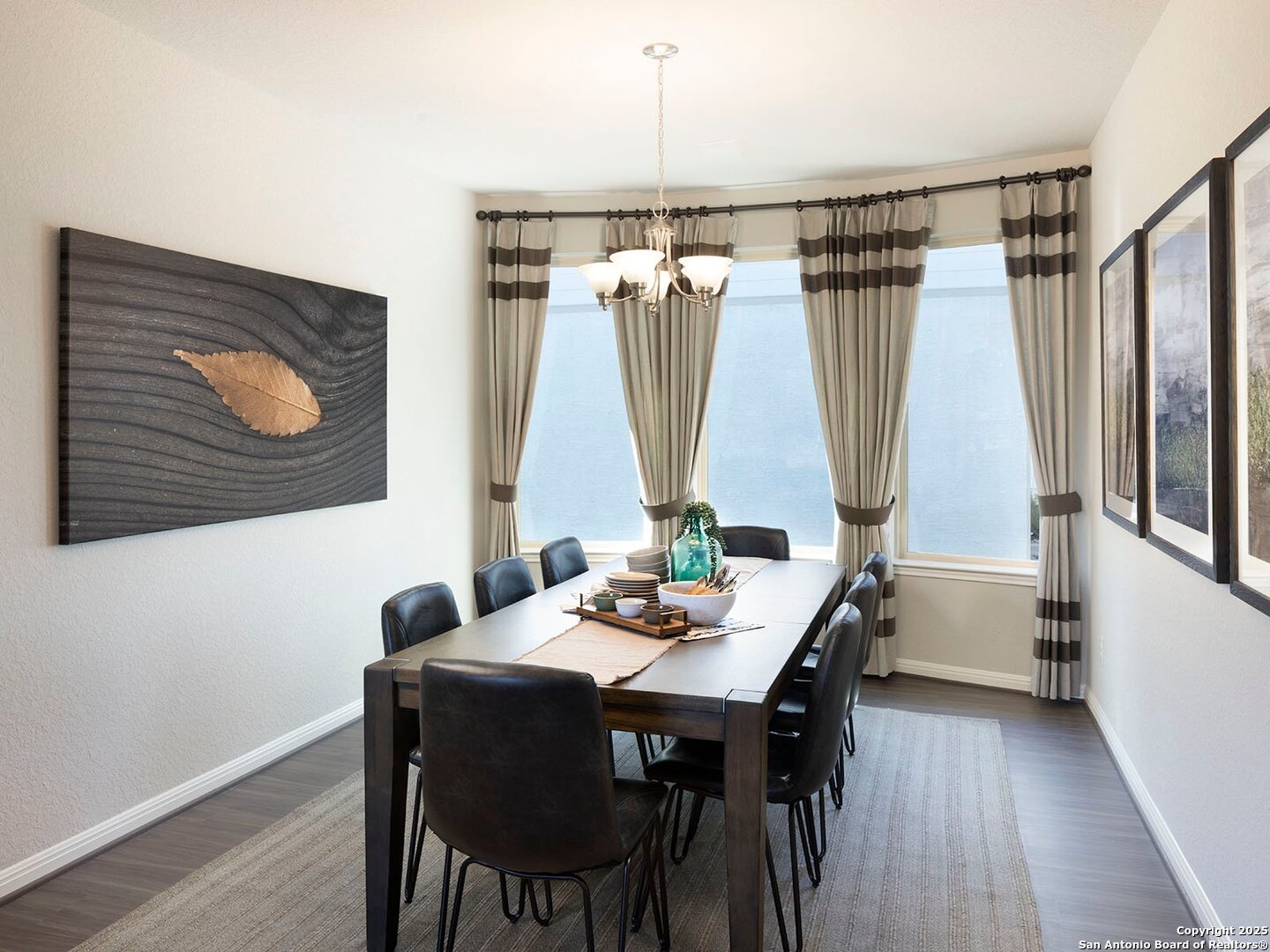 9622 Grand Via Blvd