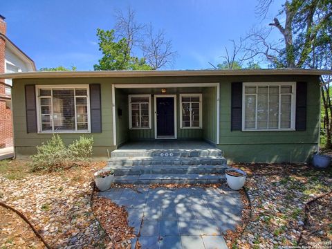 111 BLUE BONNET BLVD Alamo Heights TX 78209