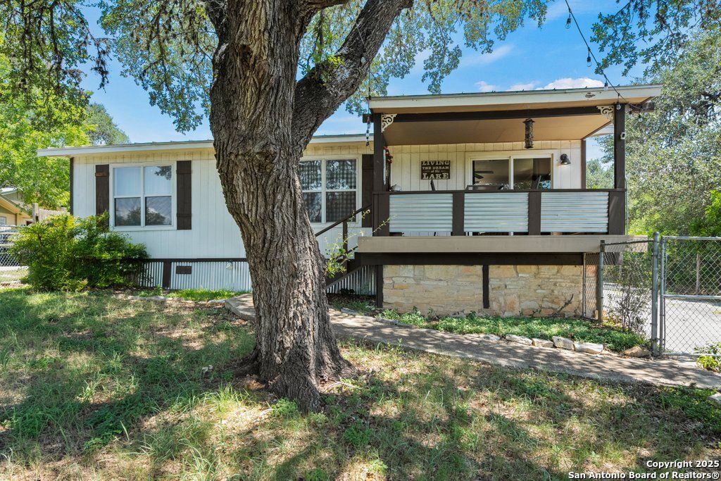 Photo of 1397 Canyon Lake, Canyon Lake, TX 78133 (MLS # 1891406)