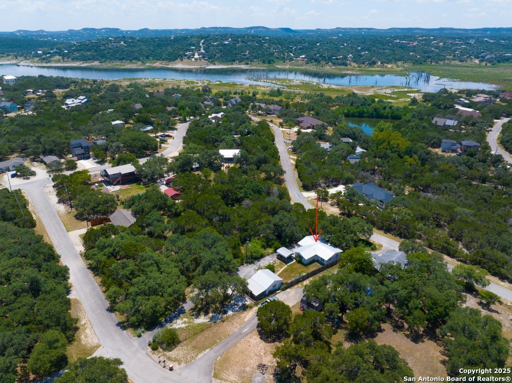 1397 Canyon Lake