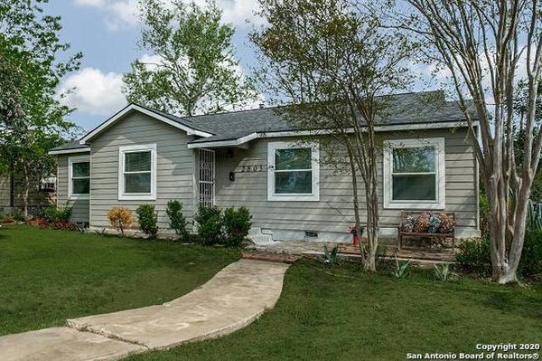 2803 W WOODLAWN AVE, SAN ANTONIO, TX 78228 - Image 8dbb54cb89b585cfa15c9fca4f7bbe3d/2416654098