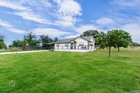 A home in Devine