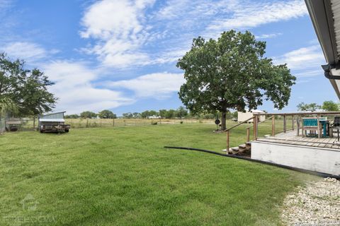 A home in Devine