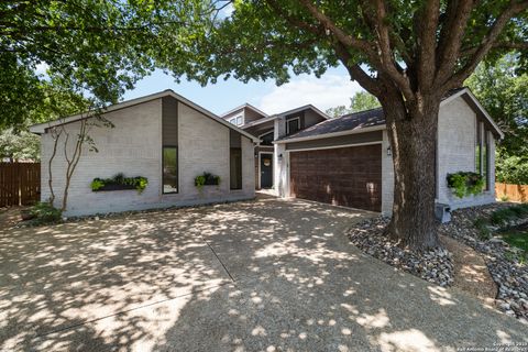 2102 Encino Cliff San Antonio TX 78259