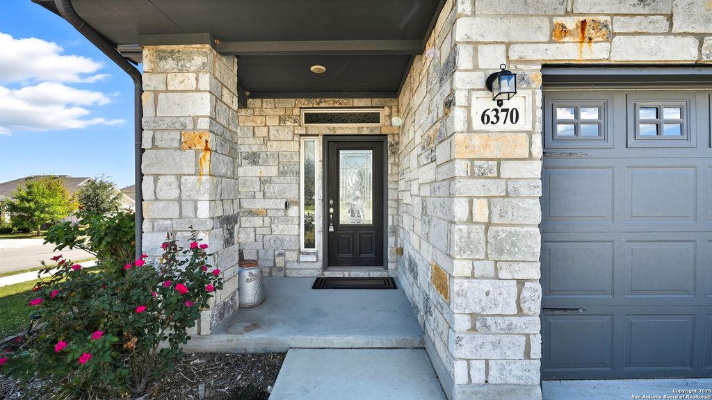 Photo of 6370 Tarrant, Schertz, TX 78108 (MLS # 1916101)