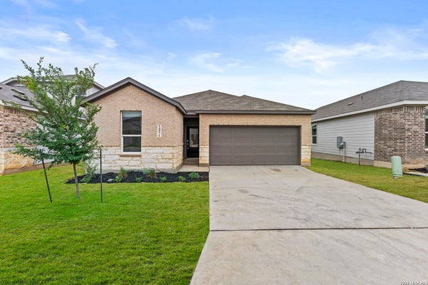 TARDE AVE, LACOSTE, TX 78039 - Image 8ddd19fbd2e448fecbc3d1314c9e9bb5/1470696228