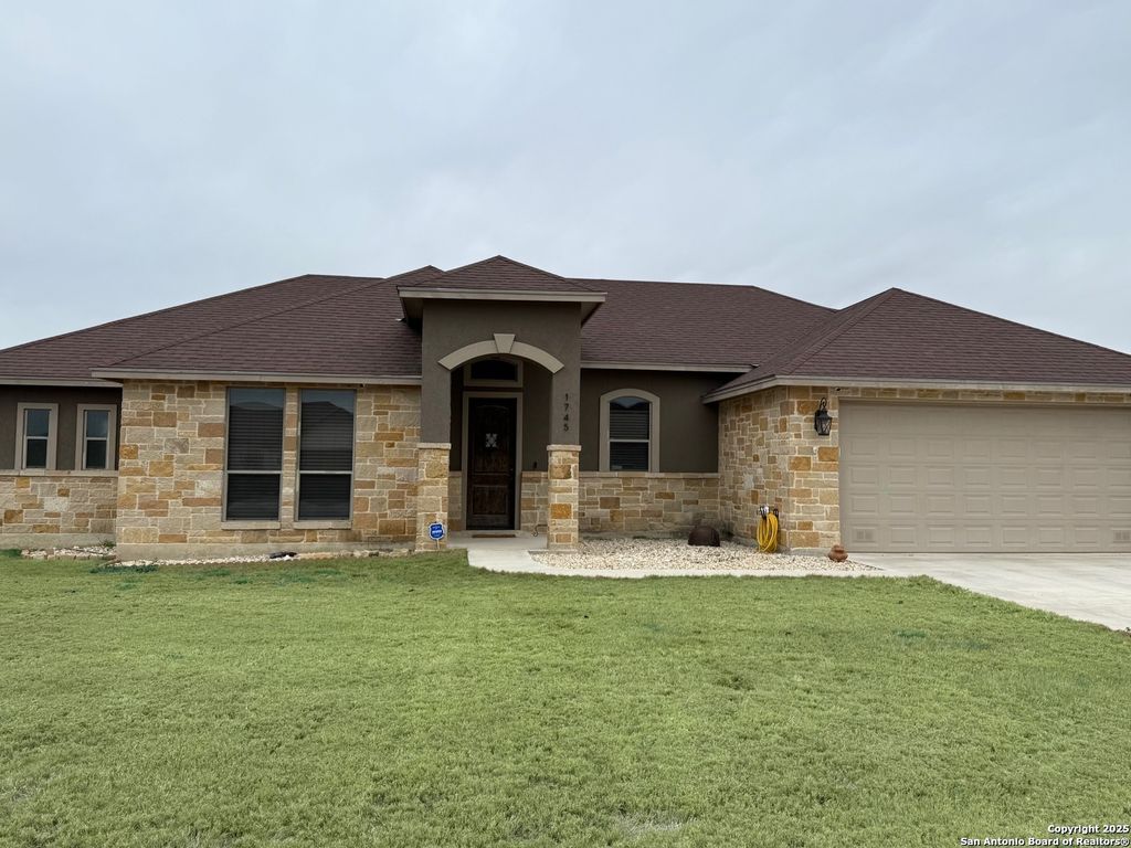 Photo of 1745 CrookedCreek, Pleasanton, TX 78064 (MLS # 1921012)