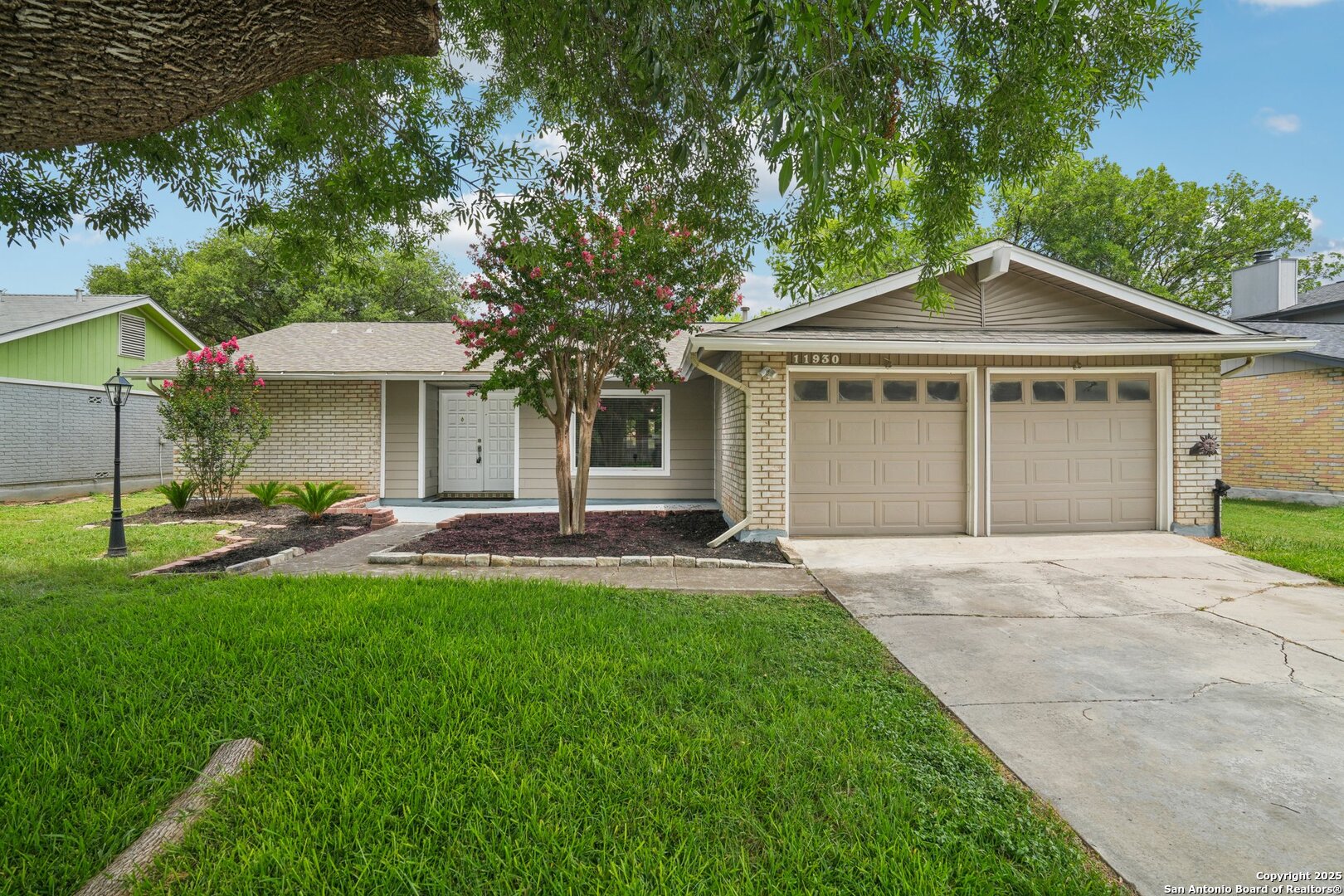 Photo 1 of 40 — 11930 Holm Oaks, San Antonio, TX 78249