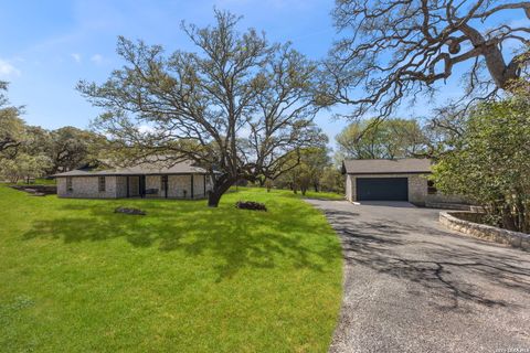 28035 Axis Dr Boerne TX 78006