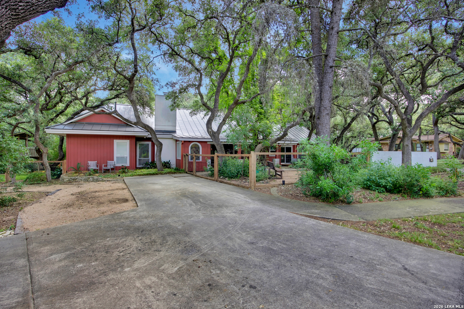 Photo 1 of 50 — 104 Wisteria, San Antonio, TX 78213