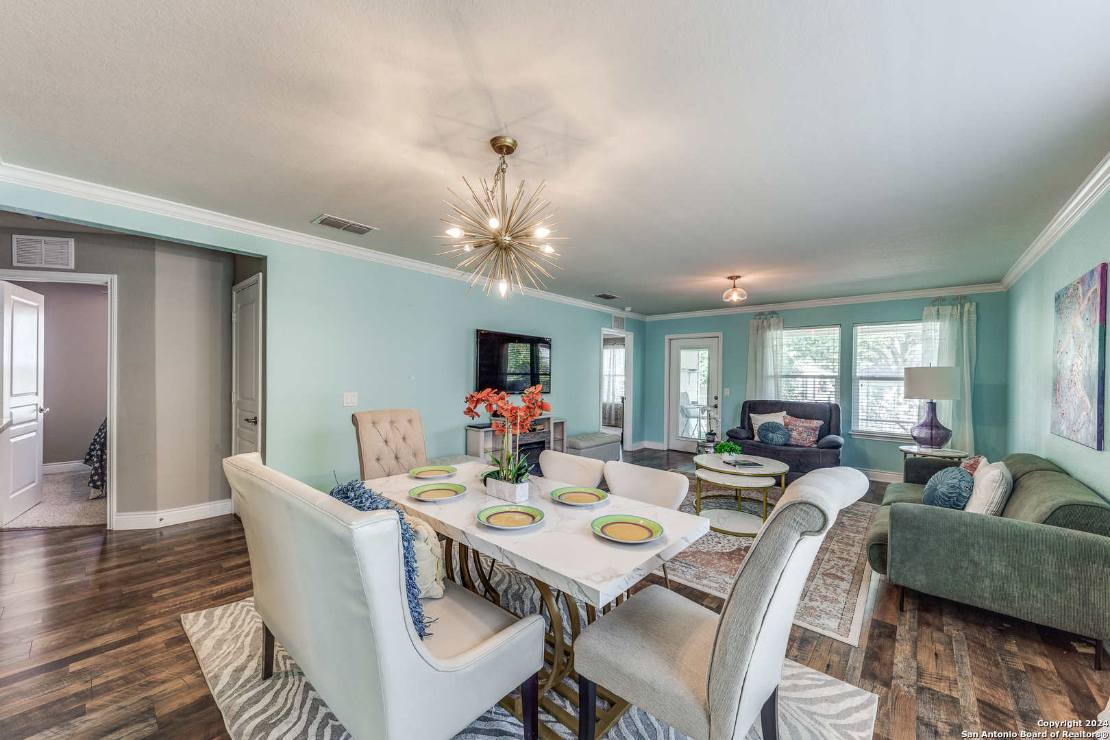 12915 Pronghorn Oak