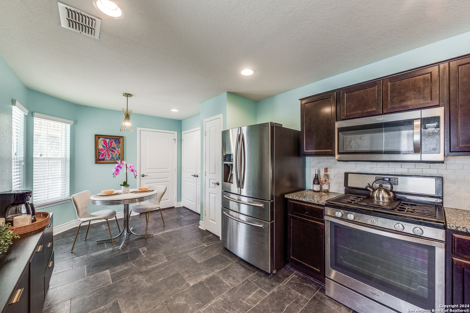 12915 Pronghorn Oak