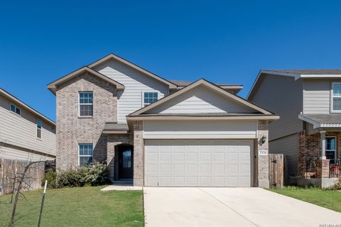 Photo of 2926 Wentwood, San Antonio, TX 78245 (MLS # 1950980)