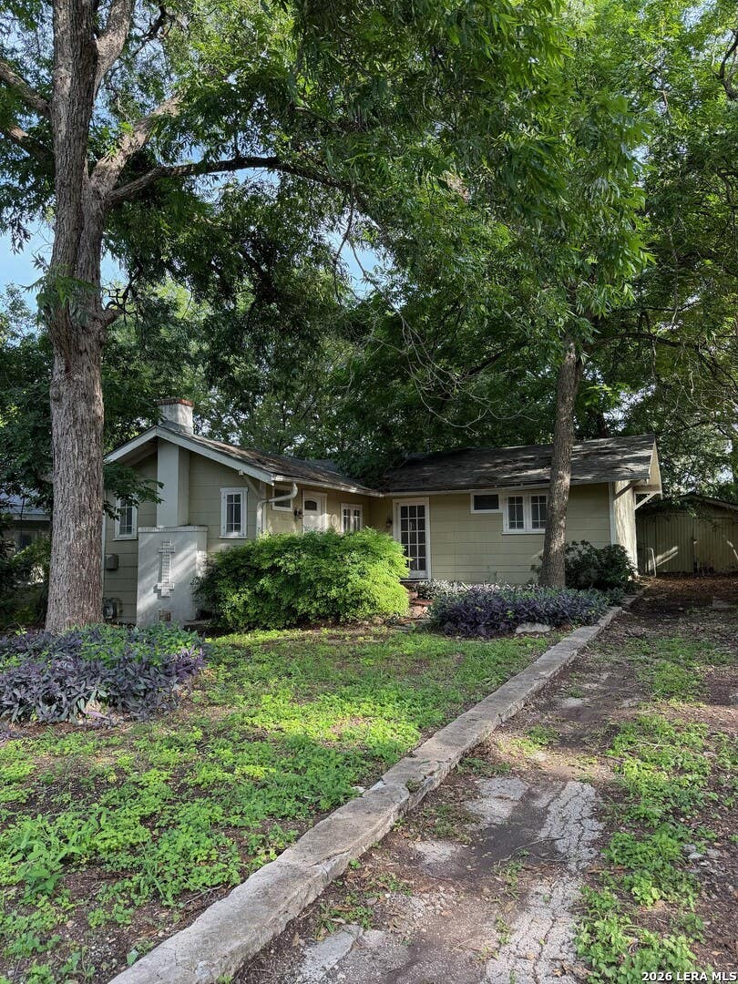 Photo of 122 Routt, San Antonio, TX 78209 (MLS # 1973121)