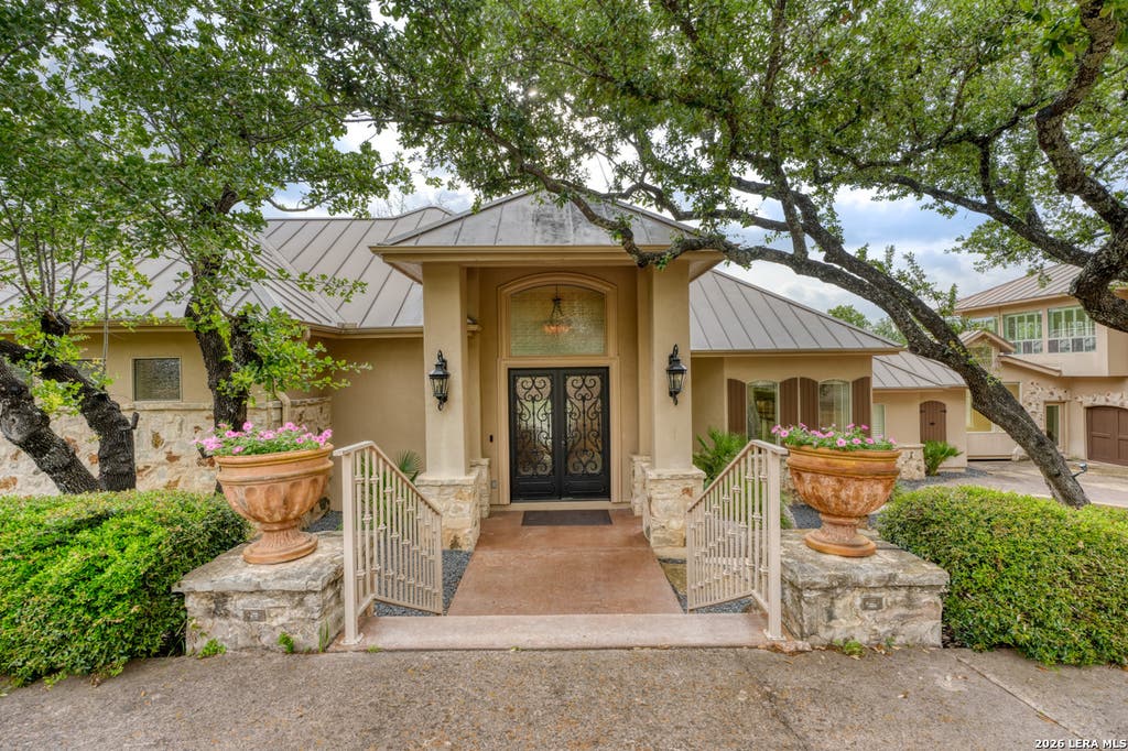 Photo of 101 Cross Bow, Horseshoe Bay, TX 78657 (MLS # 1967515)