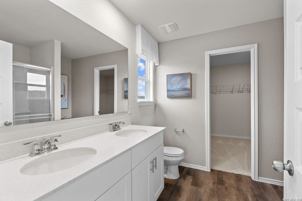 Photo of 817 RUSTIC GRV, Boerne, TX 78006 (MLS # 2010658)