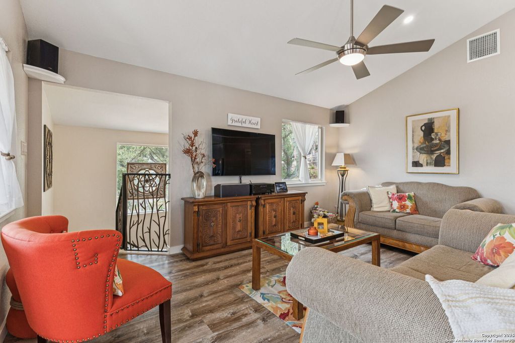 Photo of 2200 Glenn Dr, Canyon Lake, TX 78133 (MLS # 1890107)