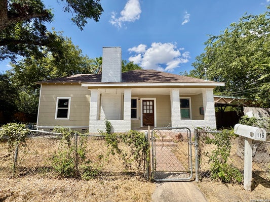 115 LINDA LOU DR, SAN ANTONIO, TX 78223 - Image 8f30cfa19d3fe6da71f217be43209c21/1452296860