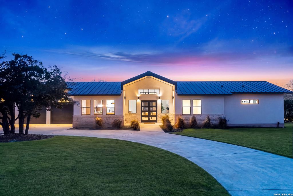 Photo of 26617 Timberline Dr, San Antonio, TX 78260 (MLS # 1950549)