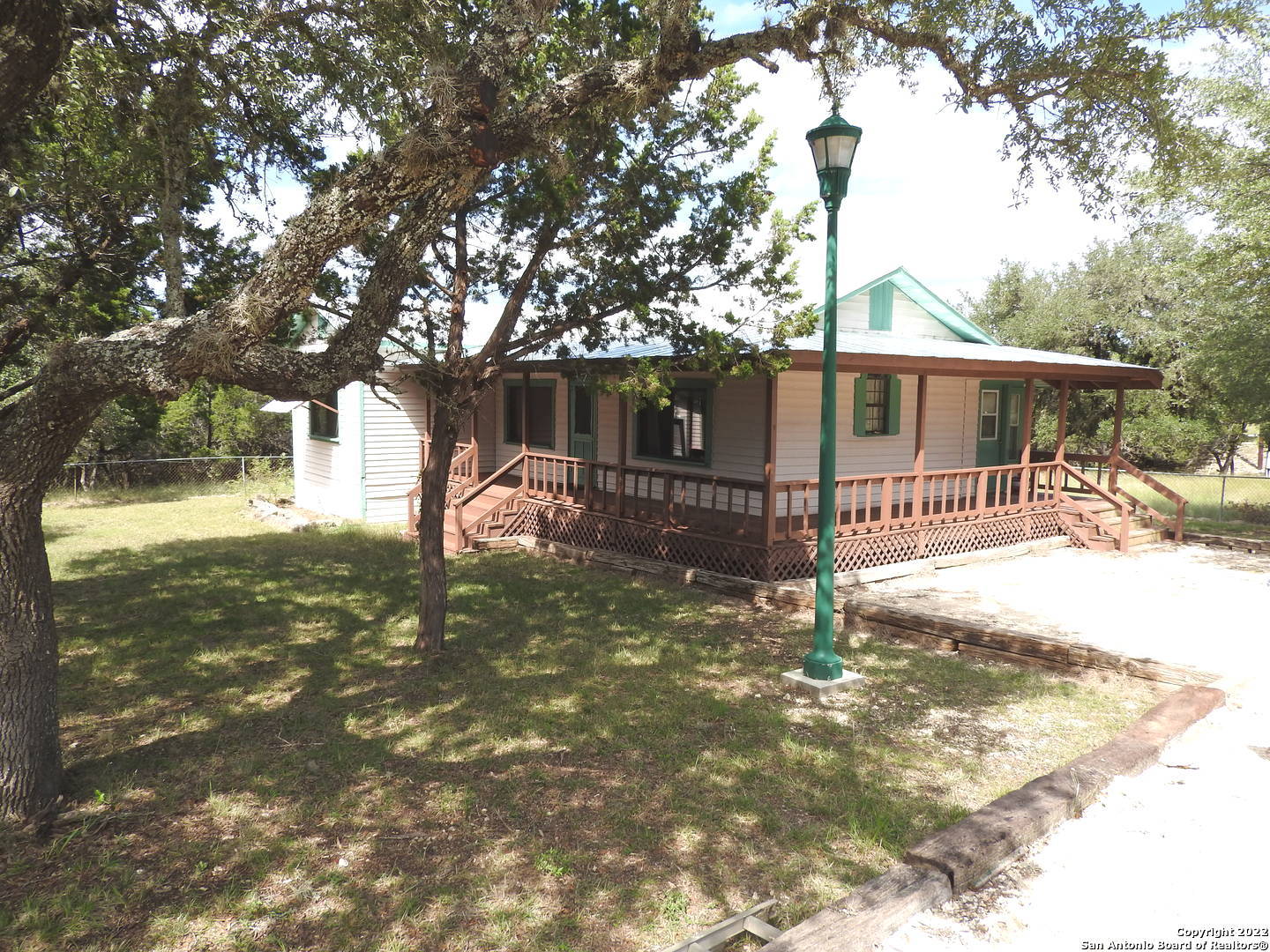 Photo 1 of 36 — 156 Diamond J Rd S, Pipe Creek, TX 78063