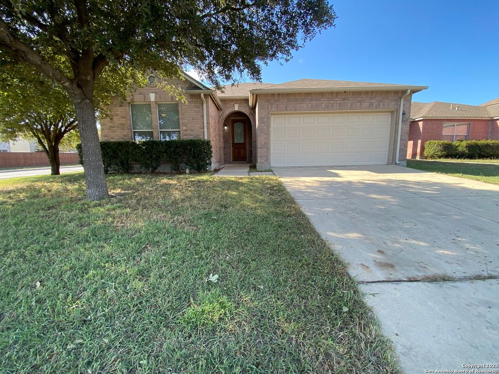Photo of 7603 DUELING OAK, San Antonio, TX 78254 (MLS # 1915788)
