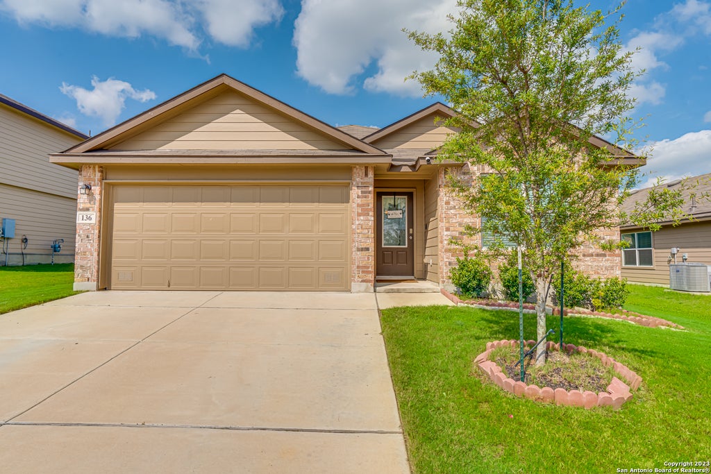 Photo of 136 HARLEY HAY, Cibolo, TX 78108 (MLS # 2005154)