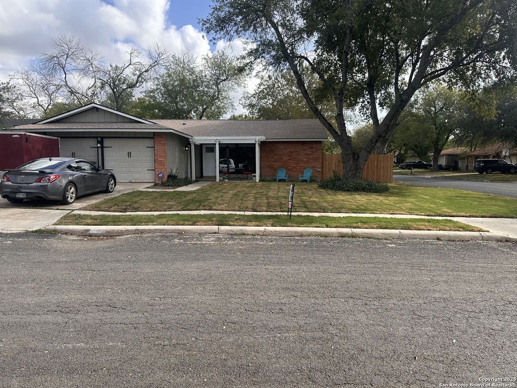 Photo of 12702 Thomas Sumter, San Antonio, TX 78233 (MLS # 1925498)