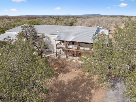 A home in Bandera