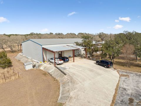 A home in Bandera