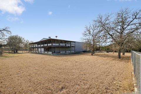 A home in Bandera