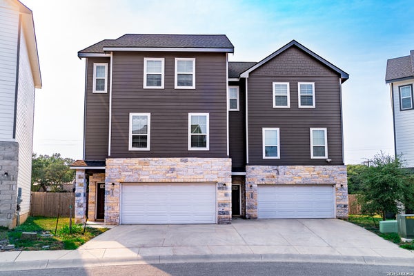 21531 SIR WALTER LN, SAN ANTONIO, TX 78256 - Image 8f8d7c9d965fb6f7faca7fca9c226766/3427327768